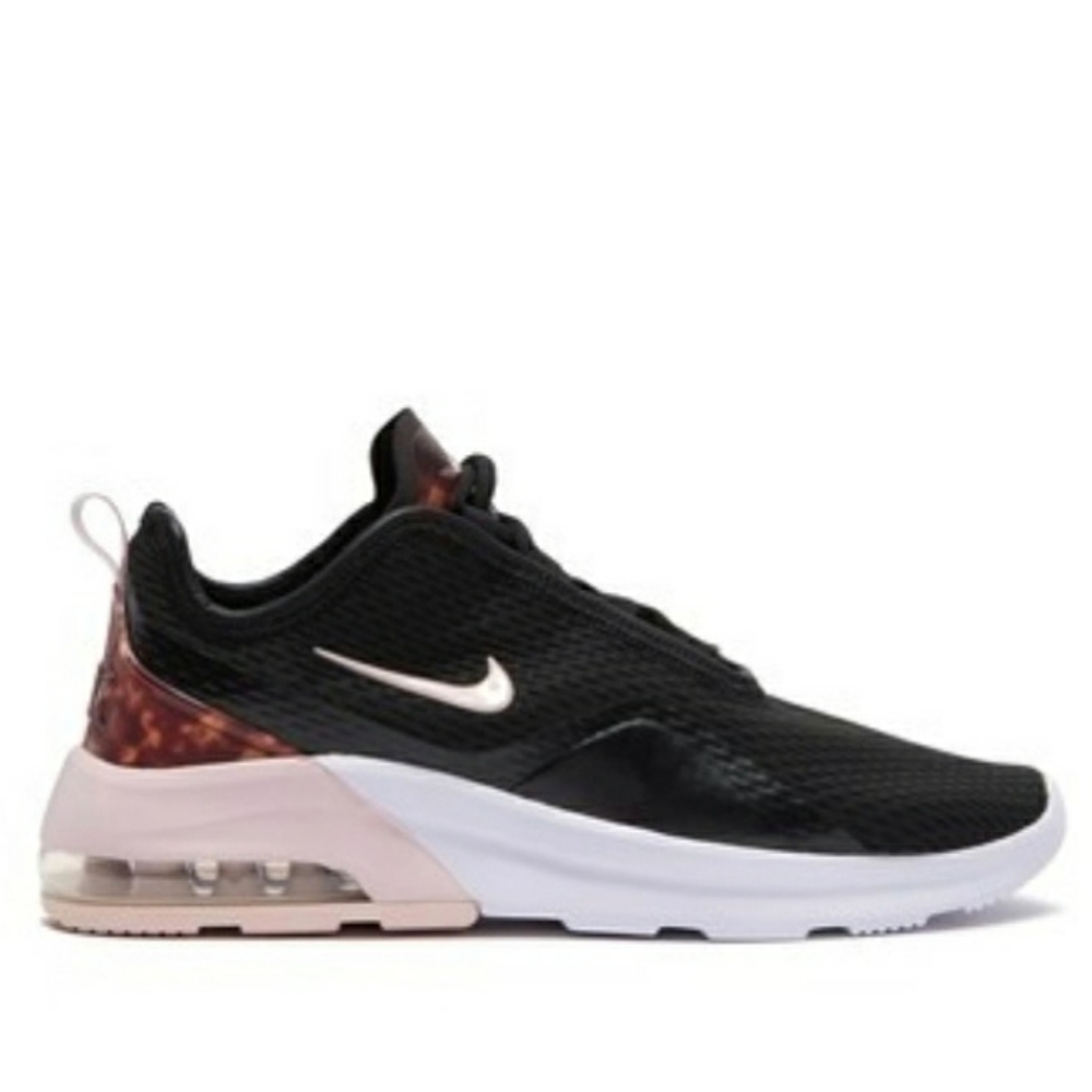 Nike Air Max Motion 2 Sneaker - Picture 3 of 10